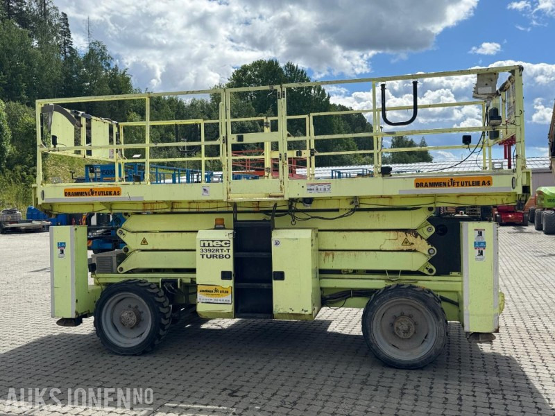 2015 MEC 3392RT sakselift / 4X4 / 12 meter arbeidshøyde - Aerial platform: picture 1 2015 MEC 3392RT sakselift / 4X4 / 12 meter arbeidshøyde - Aerial platform: picture 1