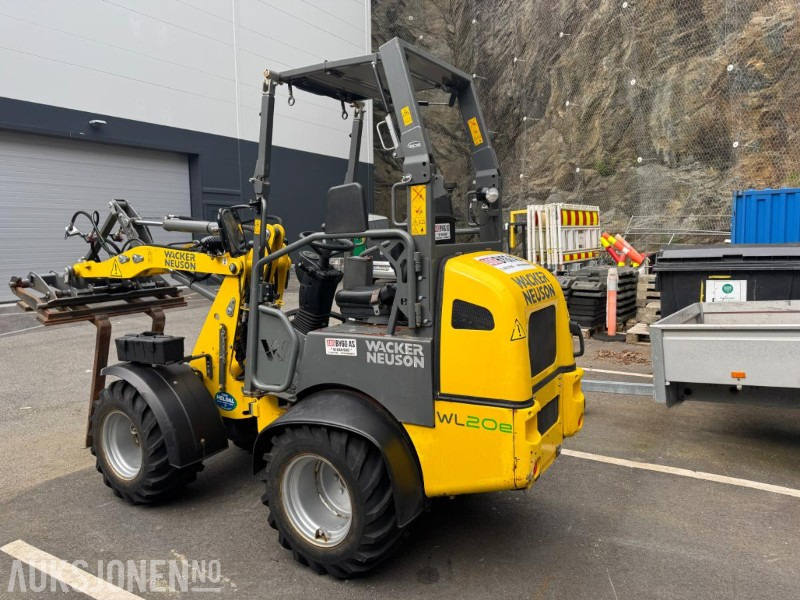 2015 Wacker Neuson WL20e - Elektrisk Hjullaster - Skuffe - Gafler - Minicontainer m/Tipp - Timer: 452 - Wheel loader: picture 3 2015 Wacker Neuson WL20e - Elektrisk Hjullaster - Skuffe - Gafler - Minicontainer m/Tipp - Timer: 452 - Wheel loader: picture 3