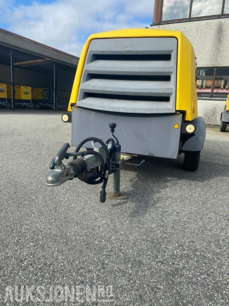 2016 Atlas Copco XAS 68KD luftkompressor - 1367 timer. - Drilling rig: picture 4 2016 Atlas Copco XAS 68KD luftkompressor - 1367 timer. - Drilling rig: picture 4