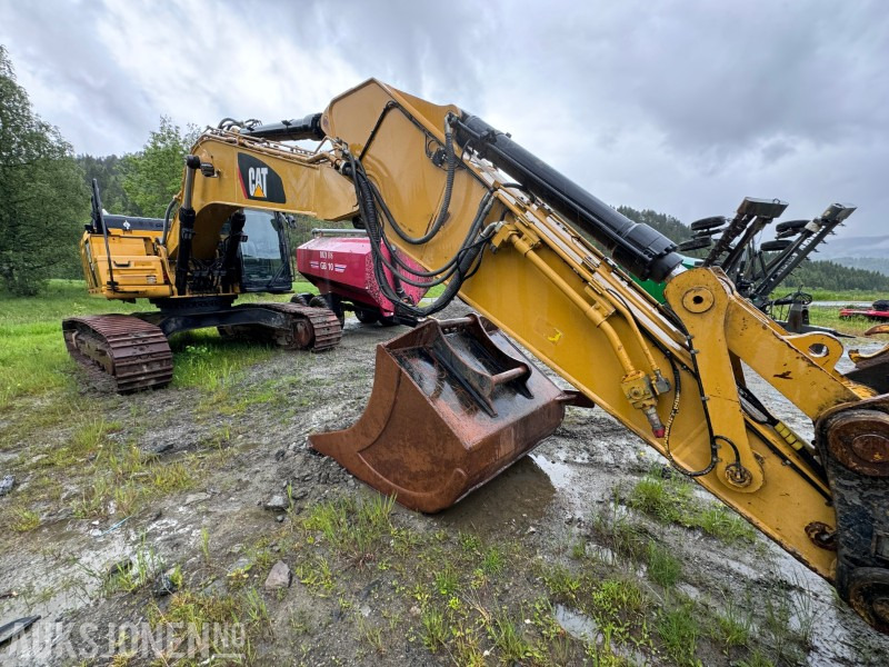 Excavator 2016 Cat 330FL GRAVEMASKIN, GPS, TILTROTATOR, 2 SKUFFER +++: picture 7