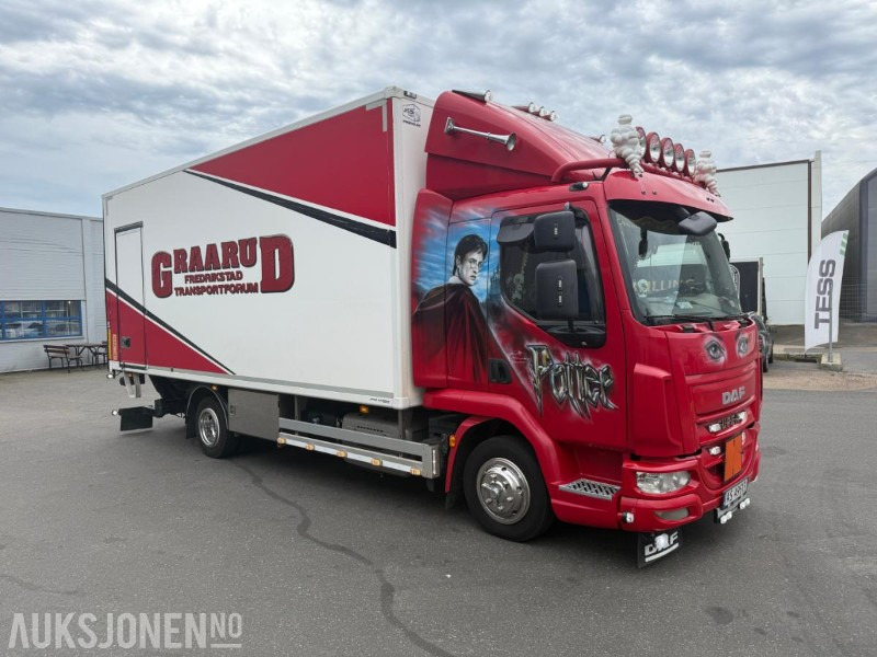 2016 DAF LF SKAPBIL - 15 PALLER - SERVICEHISTORIKK - 1 SJÅFØR - RYGGEKAMERA. - Box truck: picture 2 2016 DAF LF SKAPBIL - 15 PALLER - SERVICEHISTORIKK - 1 SJÅFØR - RYGGEKAMERA. - Box truck: picture 2