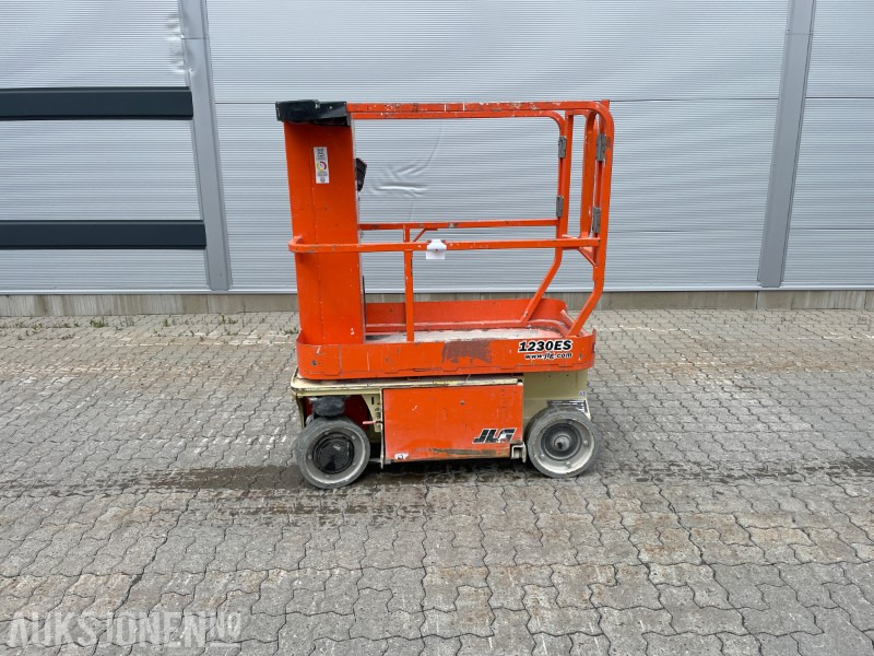 2016 JLG 1230 ES Mastelift med 5,5 m arbeidshøyde - Aerial platform: picture 1 2016 JLG 1230 ES Mastelift med 5,5 m arbeidshøyde - Aerial platform: picture 1
