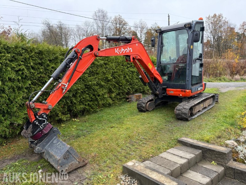 2016 Kubota U27-4 MINIGRAVER ROTOR 2 SKUFFER SERVICEHISTORIKK 2430 TIMER - Mini excavator: picture 1 2016 Kubota U27-4 MINIGRAVER ROTOR 2 SKUFFER SERVICEHISTORIKK 2430 TIMER - Mini excavator: picture 1