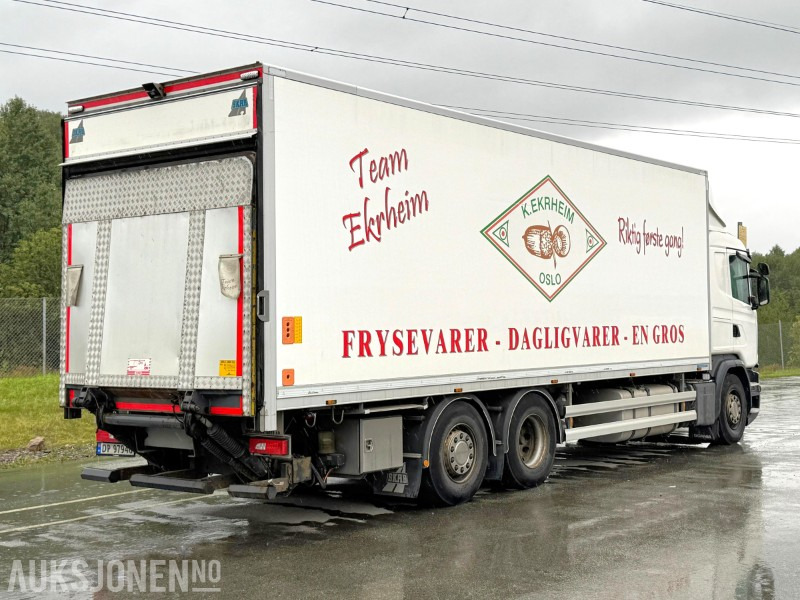 2016 Scania G450 med 2-soners kjøl- og frys, kun 1 eier! Gullavtale, Zepro, Onspot kjettinger, ryggekamera - Box truck: picture 5 2016 Scania G450 med 2-soners kjøl- og frys, kun 1 eier! Gullavtale, Zepro, Onspot kjettinger, ryggekamera - Box truck: picture 5