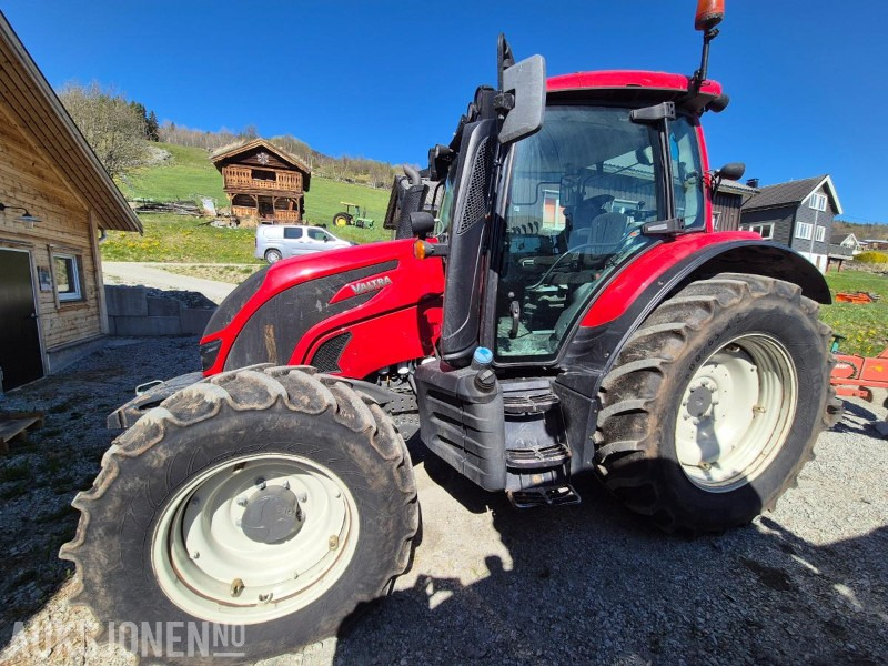 2016 Valtra N154E TwinTrac - Farm tractor: picture 2 2016 Valtra N154E TwinTrac - Farm tractor: picture 2