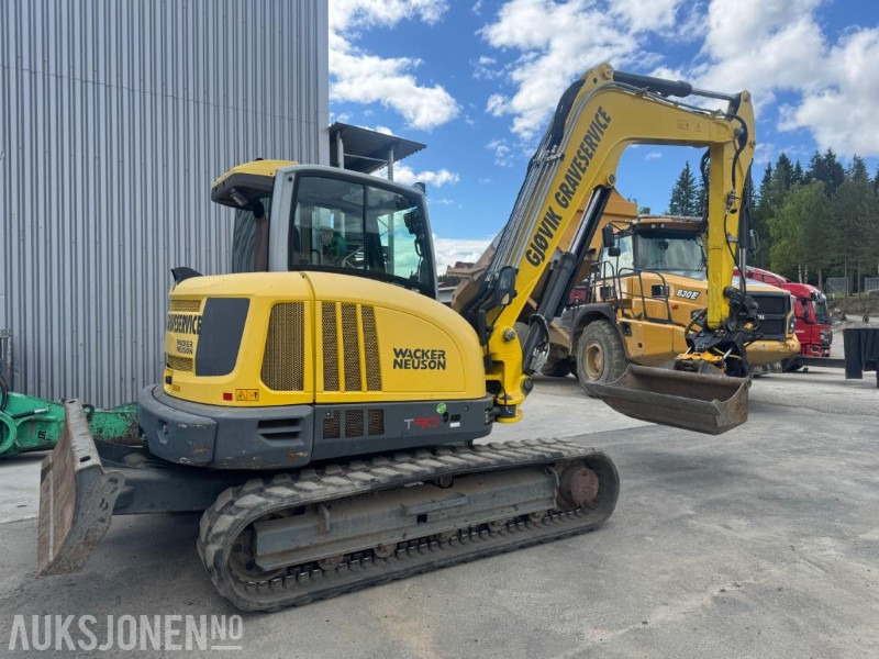 2016 Wacker Neuson ET 90 GRAVEMASKIN MED ROTOTILT, SENTRALSMØRING OG 3 SKUFFER - Excavator: picture 4 2016 Wacker Neuson ET 90 GRAVEMASKIN MED ROTOTILT, SENTRALSMØRING OG 3 SKUFFER - Excavator: picture 4