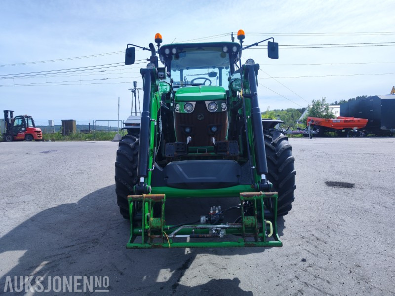 2017 John Deere 6115MC – Kun 1917 timer! Lasteapparat | PowerQuad+ | 40 km/t - Farm tractor: picture 3 2017 John Deere 6115MC – Kun 1917 timer! Lasteapparat | PowerQuad+ | 40 km/t - Farm tractor: picture 3