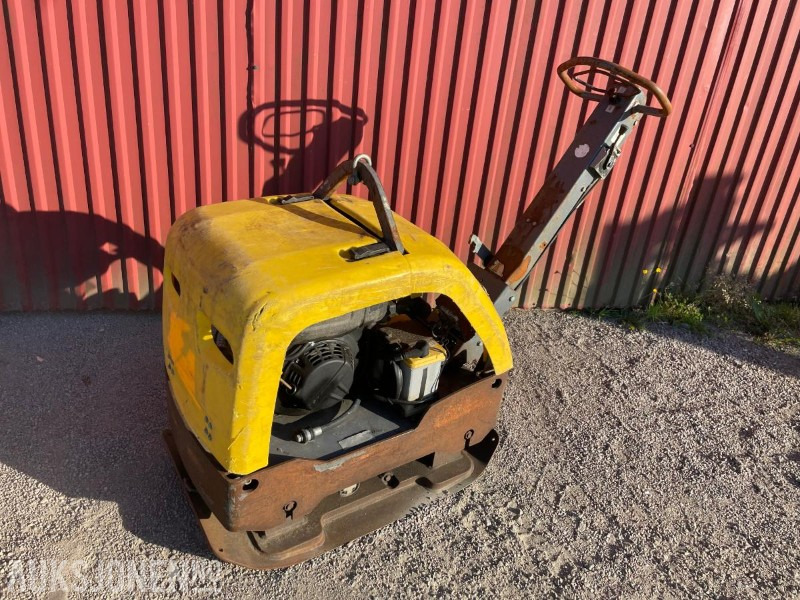 2017 Vibroplate - Atlas Copco LG400, Reparasjonsobjekt - Roller: picture 1 2017 Vibroplate - Atlas Copco LG400, Reparasjonsobjekt - Roller: picture 1