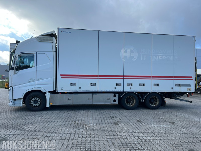 2017 Volvo FH 540 - Box truck: picture 2 2017 Volvo FH 540 - Box truck: picture 2