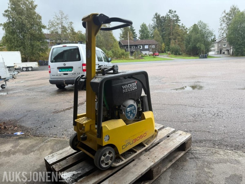 2017 Wacker Neuson DPU3050 vibroplate. - Roller: picture 4 2017 Wacker Neuson DPU3050 vibroplate. - Roller: picture 4