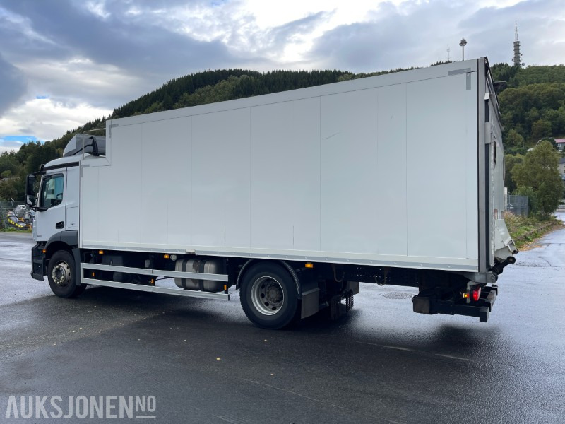 2018 Mercedes-Benz Antos 4X2 Thermo Kun 136844 Km Euro 6 - Box truck: picture 4 2018 Mercedes-Benz Antos 4X2 Thermo Kun 136844 Km Euro 6 - Box truck: picture 4