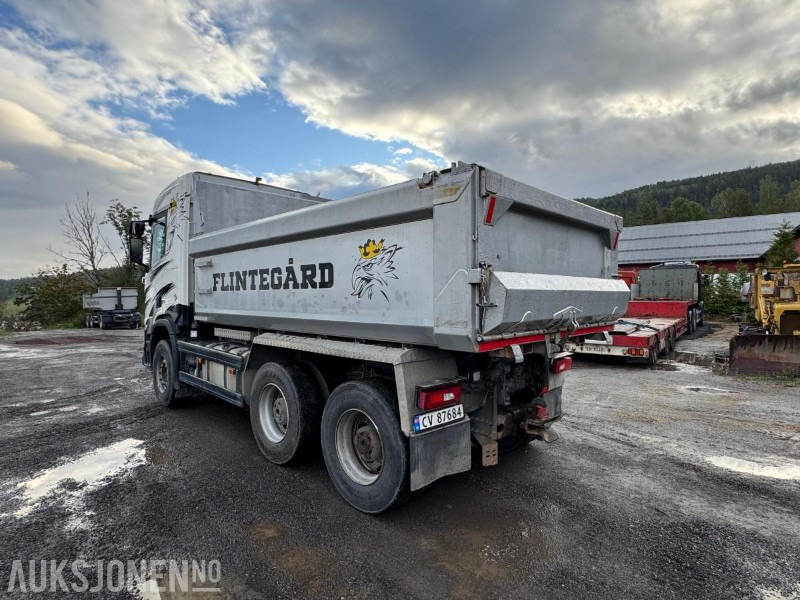 2018 Scania R580 / 6x4 / tippbil / brøyte og salt rigget - Tipper: picture 3 2018 Scania R580 / 6x4 / tippbil / brøyte og salt rigget - Tipper: picture 3