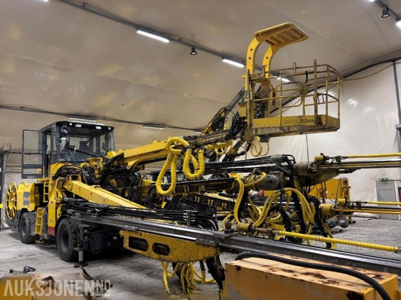 2019 Tunnelrigg Epiroc Boomer XE3 C - Drilling rig: picture 5 2019 Tunnelrigg Epiroc Boomer XE3 C - Drilling rig: picture 5