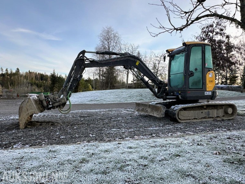 2019 VOLVO ECR50D MINIGRAVER 5 TONN STEELWRIST TILTROTATOR S40 PUSSESKUFFE 2319 TIMER - Mini excavator: picture 1 2019 VOLVO ECR50D MINIGRAVER 5 TONN STEELWRIST TILTROTATOR S40 PUSSESKUFFE 2319 TIMER - Mini excavator: picture 1