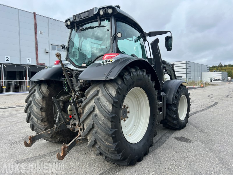2019 Valtra N174D 1C8 - frontlaster - Farm tractor: picture 5 2019 Valtra N174D 1C8 - frontlaster - Farm tractor: picture 5