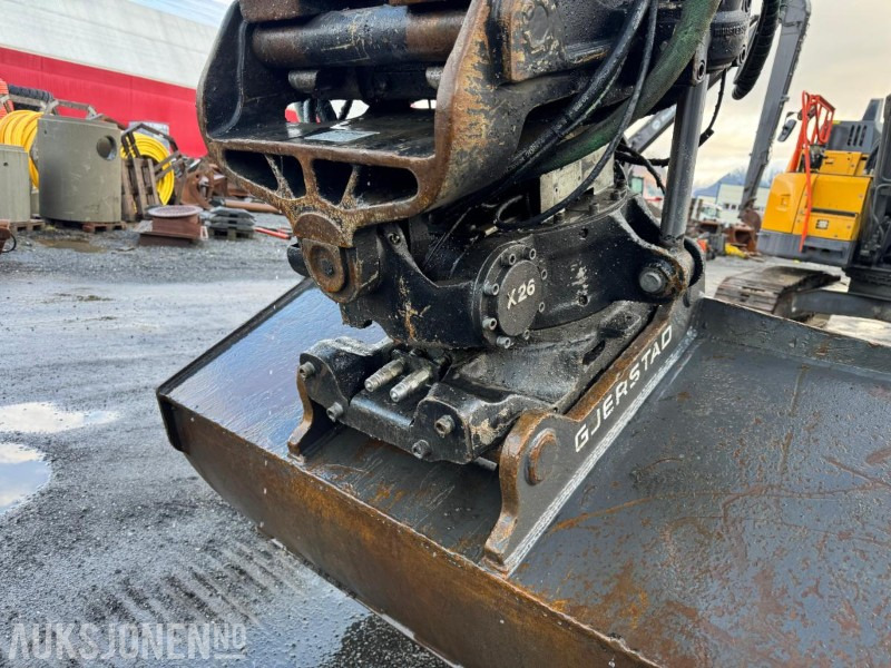 Excavator 2020 Volvo ECR 235EL Gravemaskin - S70 feste - Pusskuffe - Sentralsmøring - bunkringspumpe - Tiltrotator - Pusskuffe - Sertifisert: picture 16 Excavator 2020 Volvo ECR 235EL Gravemaskin - S70 feste - Pusskuffe - Sentralsmøring - bunkringspumpe - Tiltrotator - Pusskuffe - Sertifisert: picture 16