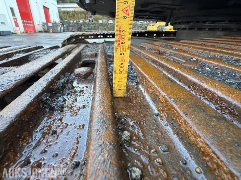 Excavator 2020 Volvo ECR 235EL Gravemaskin - S70 feste - Pusskuffe - Sentralsmøring - bunkringspumpe - Tiltrotator - Pusskuffe - Sertifisert: picture 12 Excavator 2020 Volvo ECR 235EL Gravemaskin - S70 feste - Pusskuffe - Sentralsmøring - bunkringspumpe - Tiltrotator - Pusskuffe - Sertifisert: picture 12