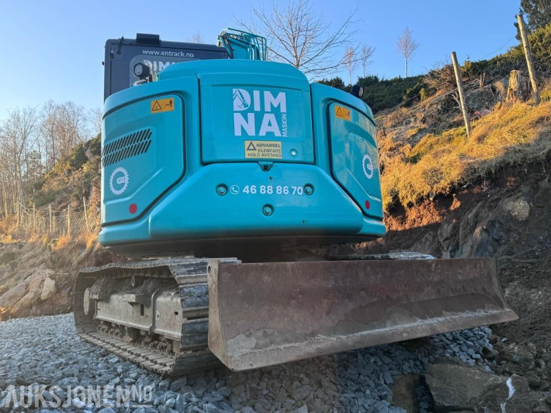 2021 Kobelco SK75SR-7 - 8 tonns Gravemaskin - Sentralsmøring - Engcon tiltrotator - Hammer - Pusskuffe - Gallerskufffe - Graveskuffe - Smalskuffe og Klype - Gått 2732 timer - Excavator: picture 4 2021 Kobelco SK75SR-7 - 8 tonns Gravemaskin - Sentralsmøring - Engcon tiltrotator - Hammer - Pusskuffe - Gallerskufffe - Graveskuffe - Smalskuffe og Klype - Gått 2732 timer - Excavator: picture 4