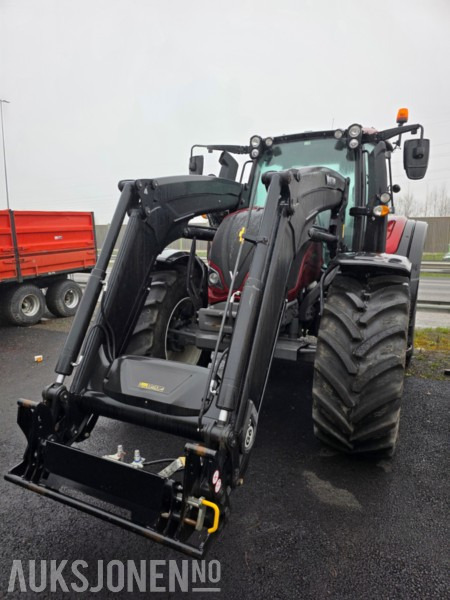 2021 Valtra N174 Versu traktor med lesseapparat kun 1296 timer - Farm tractor: picture 3 2021 Valtra N174 Versu traktor med lesseapparat kun 1296 timer - Farm tractor: picture 3