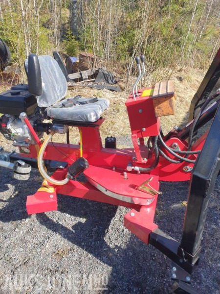 2023 ATV-traktor graver med planeringsskuff, verktøykasse og sikkerhetssele - Mini excavator: picture 2 2023 ATV-traktor graver med planeringsskuff, verktøykasse og sikkerhetssele - Mini excavator: picture 2
