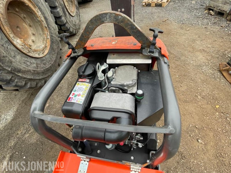 2023 Husqvarna LG 504 Vibroplate - Diesel - 470 kg. - 54 timer. - Roller: picture 4 2023 Husqvarna LG 504 Vibroplate - Diesel - 470 kg. - 54 timer. - Roller: picture 4