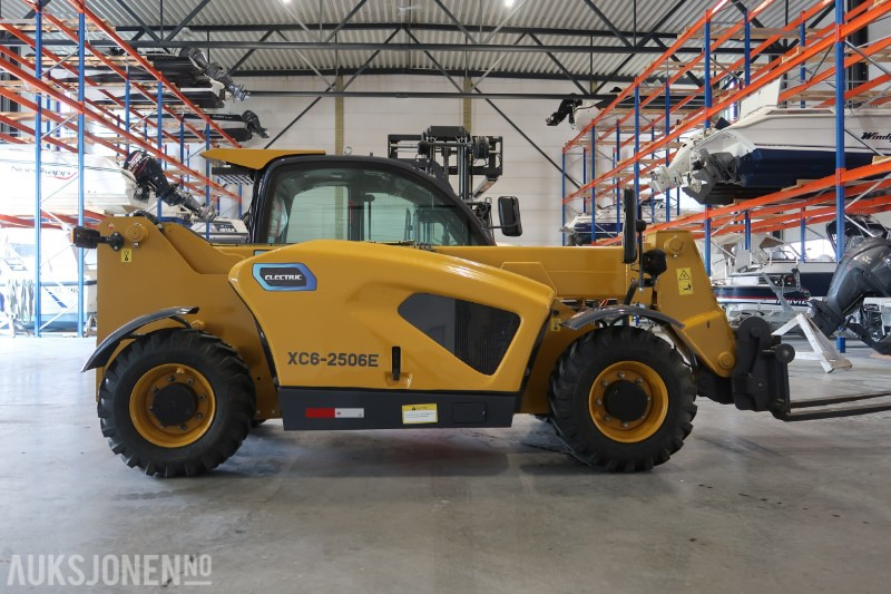 2023 XCMG XC6-2506E Elektrisk teleskoptruck - Skuff - Gafler - Lader, Kun 8 Timer - Telescopic handler: picture 5 2023 XCMG XC6-2506E Elektrisk teleskoptruck - Skuff - Gafler - Lader, Kun 8 Timer - Telescopic handler: picture 5