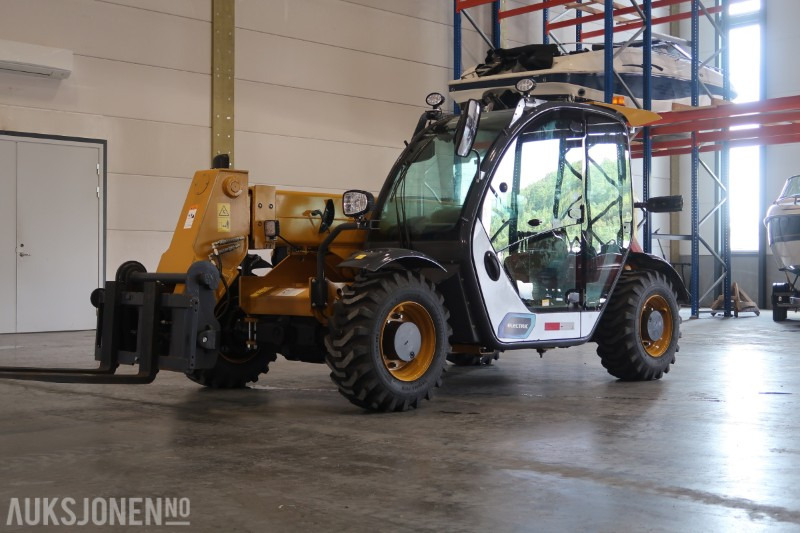 2023 XCMG XC6-2506E Elektrisk teleskoptruck - Skuff - Gafler - Lader, Kun 8 Timer - Telescopic handler: picture 1 2023 XCMG XC6-2506E Elektrisk teleskoptruck - Skuff - Gafler - Lader, Kun 8 Timer - Telescopic handler: picture 1