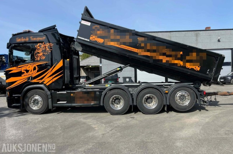 2024 Scania R590 8x4 krokbil - 12 000 km - serviceavtale - Hook lift truck: picture 2 2024 Scania R590 8x4 krokbil - 12 000 km - serviceavtale - Hook lift truck: picture 2