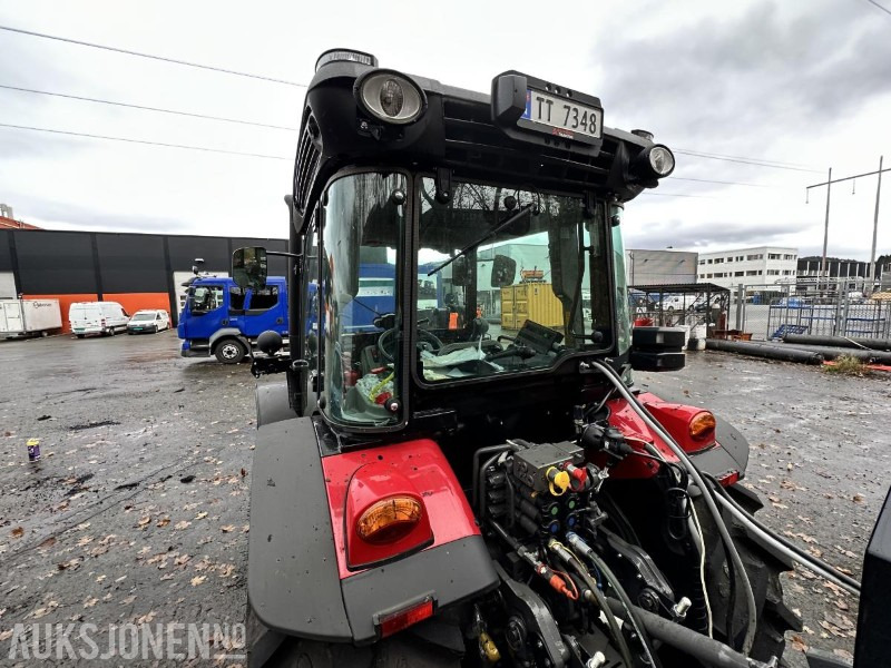 2024 Valtra F75 Traktor, m/X25S Frontlaster og Lilleseth universalskuffe, ca 70 timer - Farm tractor: picture 4 2024 Valtra F75 Traktor, m/X25S Frontlaster og Lilleseth universalskuffe, ca 70 timer - Farm tractor: picture 4