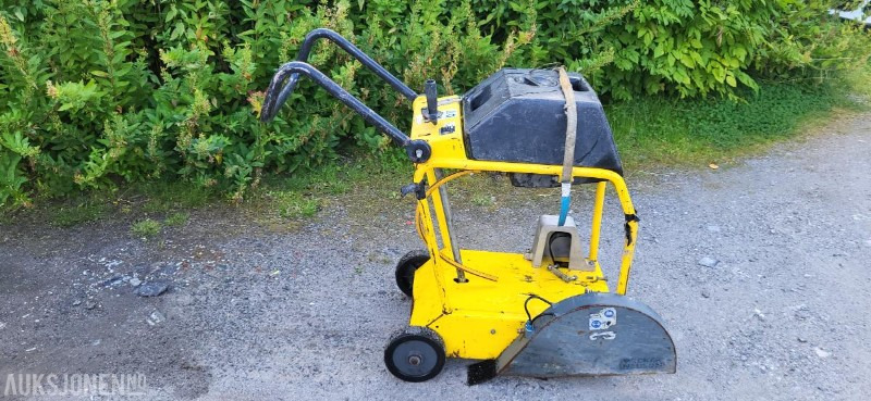 4 stk.Wacker Neuson BFS1345A Asfaltsag / Betongsag | Rep.objekt - Construction equipment: picture 1 4 stk.Wacker Neuson BFS1345A Asfaltsag / Betongsag | Rep.objekt - Construction equipment: picture 1