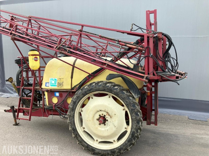 1988 Hardi TZ 2400 slepesprøyte - Agricultural machinery: picture 3 1988 Hardi TZ 2400 slepesprøyte - Agricultural machinery: picture 3