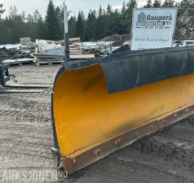 1988 Tellefsdal P3000 Kommunalblad - Agricultural machinery: picture 2 1988 Tellefsdal P3000 Kommunalblad - Agricultural machinery: picture 2