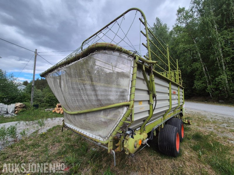 1990 Claas Sprint 320K Forvogn / pickup vogn / avlesservogn - Agricultural machinery: picture 5 1990 Claas Sprint 320K Forvogn / pickup vogn / avlesservogn - Agricultural machinery: picture 5