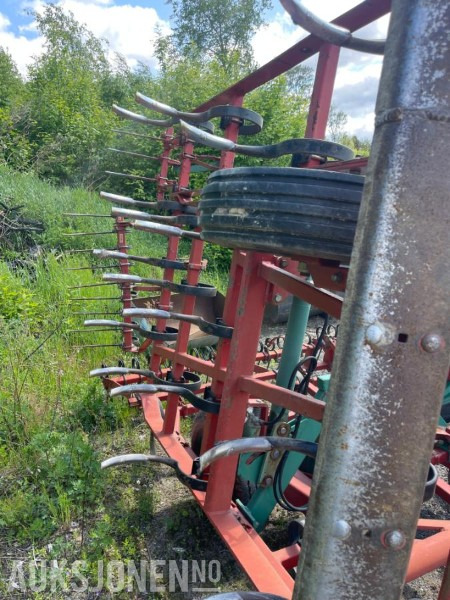 1990 Kverneland såbedsharv 6 m - Agricultural machinery: picture 2 1990 Kverneland såbedsharv 6 m - Agricultural machinery: picture 2