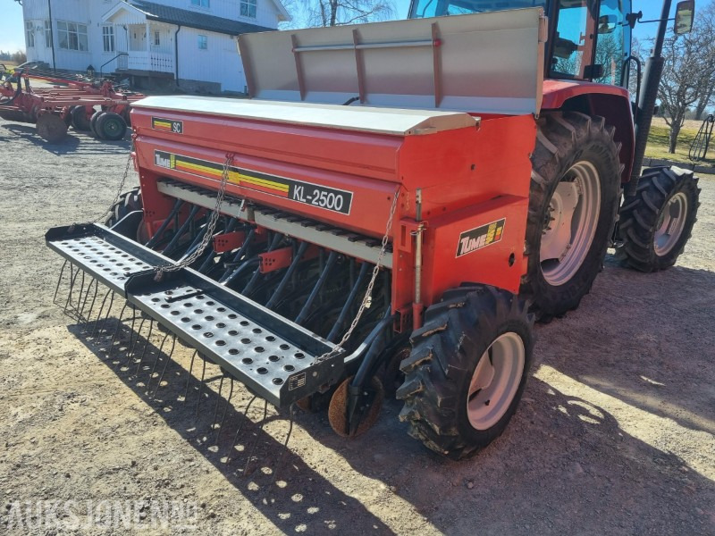 1995 Tume såmaskin KL2500 - Agricultural machinery: picture 2 1995 Tume såmaskin KL2500 - Agricultural machinery: picture 2