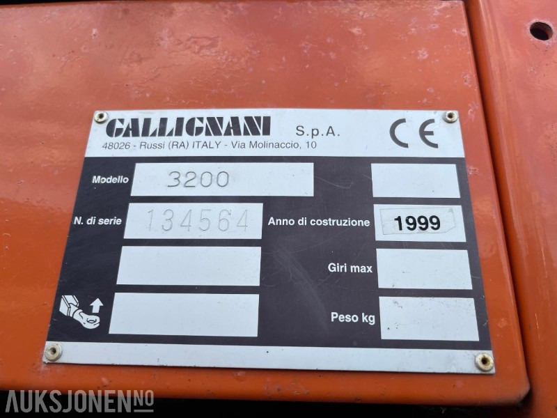 Agricultural machinery 1999 Gallignani 3200 Rundballepresse selges som reparasjons objekt: picture 16 Agricultural machinery 1999 Gallignani 3200 Rundballepresse selges som reparasjons objekt: picture 16