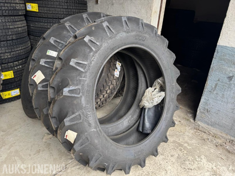 2 stk BKT Traktordekk - 12.4 - 32 - Agricultural machinery: picture 1 2 stk BKT Traktordekk - 12.4 - 32 - Agricultural machinery: picture 1