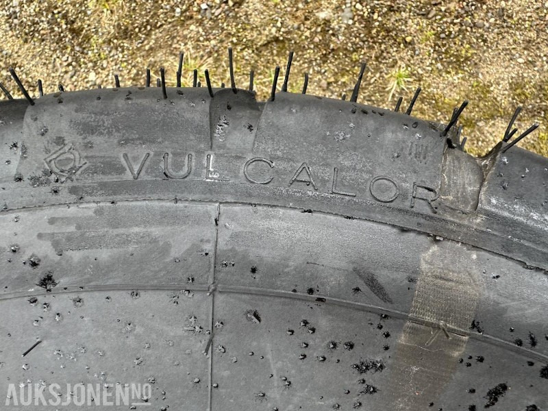 2 stk Vulcalor 315/60R 22.5 VP 27 dekk m/felg - Agricultural machinery: picture 3 2 stk Vulcalor 315/60R 22.5 VP 27 dekk m/felg - Agricultural machinery: picture 3