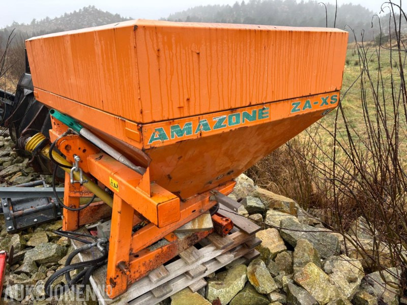 2001 Amazonen ZA-XS. Strøkasse - Agricultural machinery: picture 1 2001 Amazonen ZA-XS. Strøkasse - Agricultural machinery: picture 1