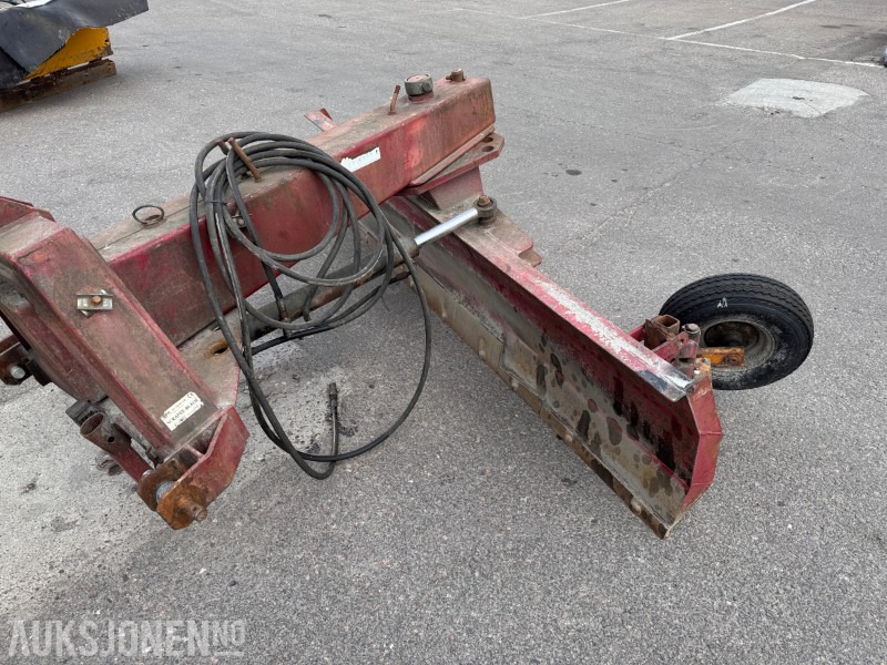 2003 SAMI Scraper Blade/Traktorskjær - 2,5 meter - Agricultural machinery: picture 2 2003 SAMI Scraper Blade/Traktorskjær - 2,5 meter - Agricultural machinery: picture 2