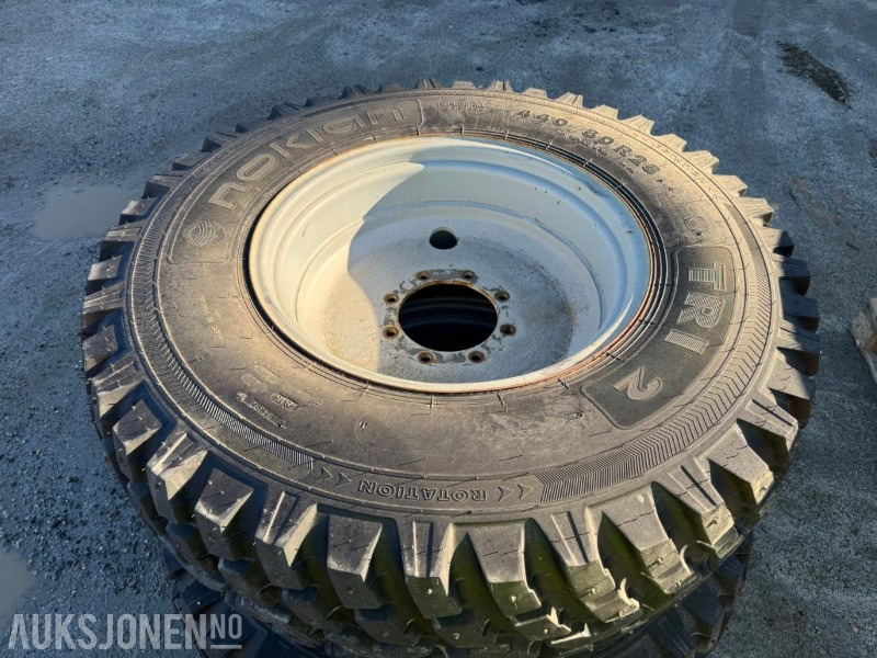 2016 2 stk Nokian Tri2 440/80 R28 hjul fra Massey Ferguson - Agricultural machinery: picture 4 2016 2 stk Nokian Tri2 440/80 R28 hjul fra Massey Ferguson - Agricultural machinery: picture 4