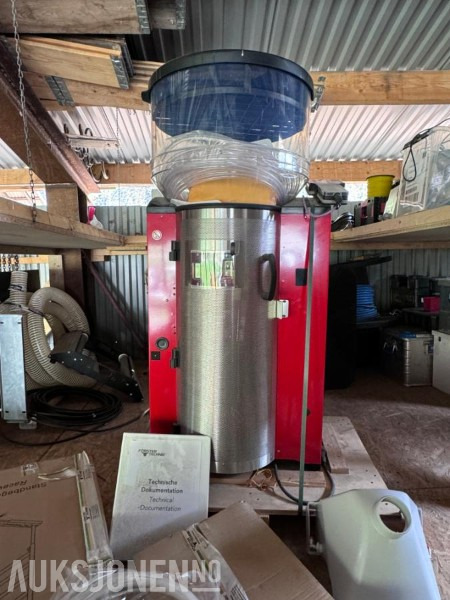 2020 Förster Technik / Lely Calm Kalvedrikkeautomat med hygieneboks og 1 sugestasjon - UBRUKT - Compact smart 2.0 pulver - TAP5-CS-25 - Agricultural machinery: picture 2 2020 Förster Technik / Lely Calm Kalvedrikkeautomat med hygieneboks og 1 sugestasjon - UBRUKT - Compact smart 2.0 pulver - TAP5-CS-25 - Agricultural machinery: picture 2