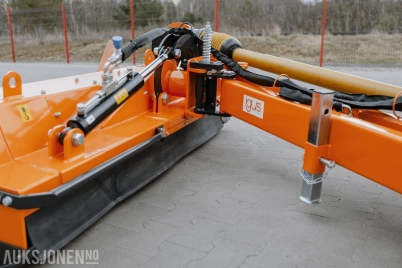 2024 Leopard RB160 Kantklipper for traktor - Hydraulisk sideforskyvning - Agricultural machinery: picture 2 2024 Leopard RB160 Kantklipper for traktor - Hydraulisk sideforskyvning - Agricultural machinery: picture 2