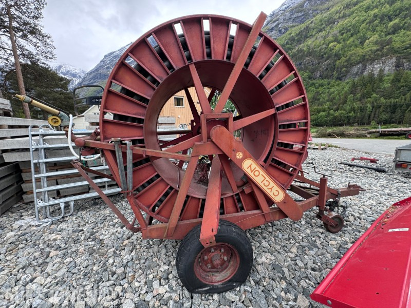 Cyclon 75 mm - 290 m slange - Vanningsvogn / Slangevogn - Agricultural machinery: picture 4 Cyclon 75 mm - 290 m slange - Vanningsvogn / Slangevogn - Agricultural machinery: picture 4