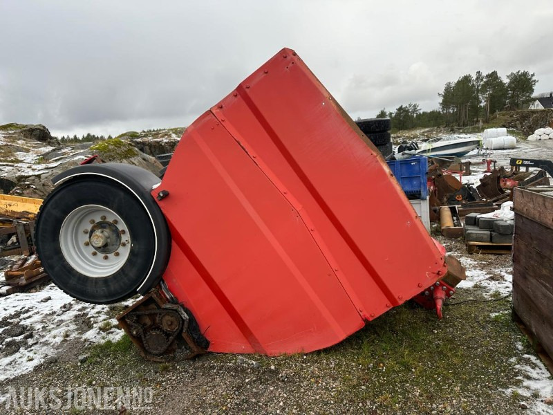 Tokvam sv8000 strøvogn - Repobjekt - Agricultural machinery: picture 1 Tokvam sv8000 strøvogn - Repobjekt - Agricultural machinery: picture 1