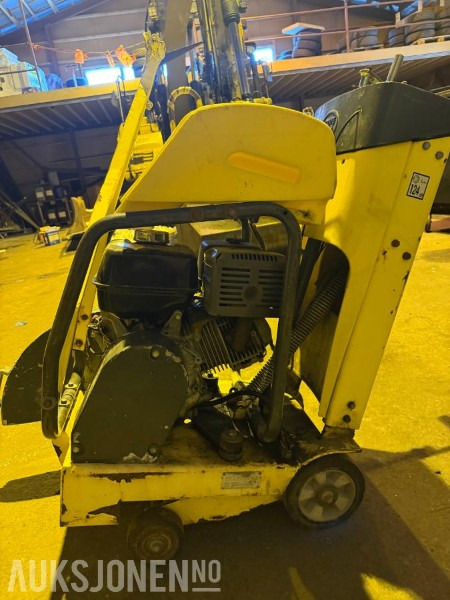 Asfaltsag - PacLite CUT 400 - Construction equipment: picture 3 Asfaltsag - PacLite CUT 400 - Construction equipment: picture 3