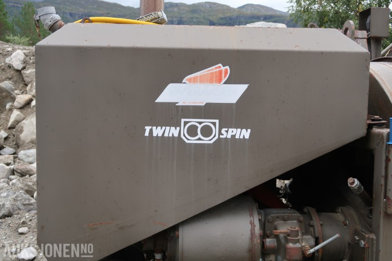 1985 ØVERAASEN TWIN SPIN UPV 150 410 S SNØFRESER. - Attachment for Construction machinery: picture 2 1985 ØVERAASEN TWIN SPIN UPV 150 410 S SNØFRESER. - Attachment for Construction machinery: picture 2