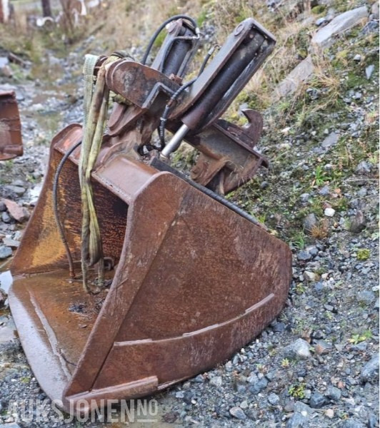 1999 Komatsu Pusseskuffe - Attachment for Construction machinery: picture 1 1999 Komatsu Pusseskuffe - Attachment for Construction machinery: picture 1