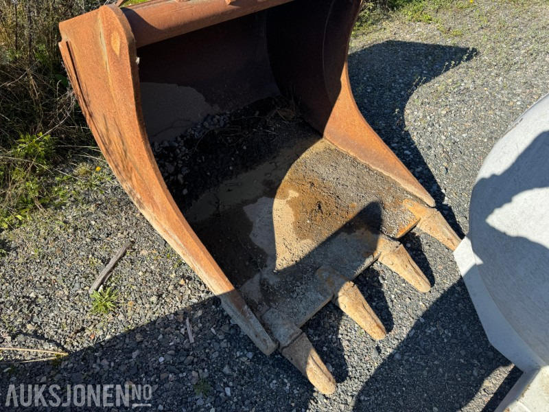 2006 Hako graveskuffe med tenner S60 feste - Attachment for Construction machinery: picture 3 2006 Hako graveskuffe med tenner S60 feste - Attachment for Construction machinery: picture 3