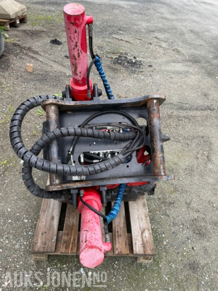 2012 Indexator RT60B S70/S70 Tiltrotator - Attachment for Construction machinery: picture 4 2012 Indexator RT60B S70/S70 Tiltrotator - Attachment for Construction machinery: picture 4